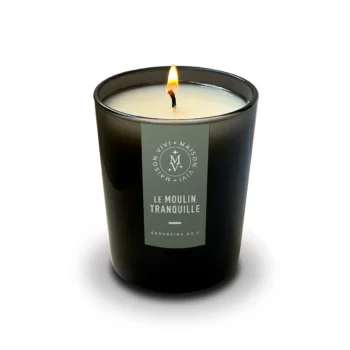 Le Moulin Tranquille lit candle